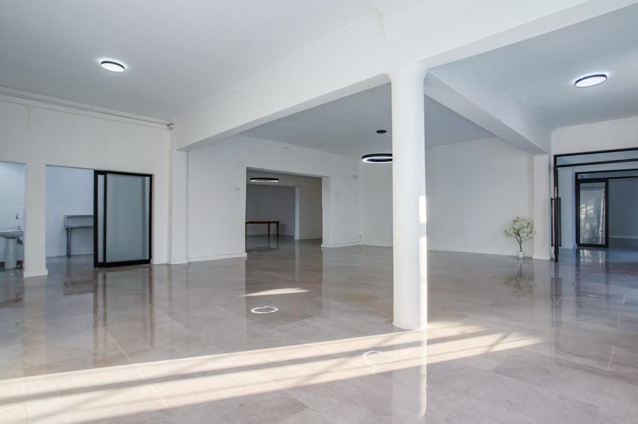 To Let Commercial Property for Rent in Wellington North Western Cape